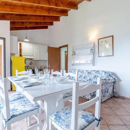 In Moneglia Ge Apartment