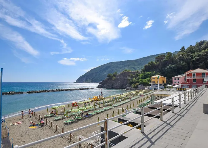 In Moneglia Ge Bracco