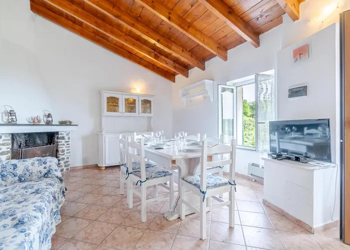 In Moneglia Ge Apartment *