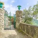 In Moneglia Ge Apartment *