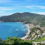 In Moneglia Ge * Bracco