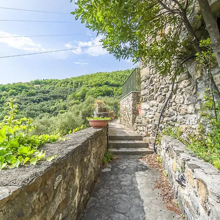 Lovely In Moneglia Ge With Kitchen Bracco